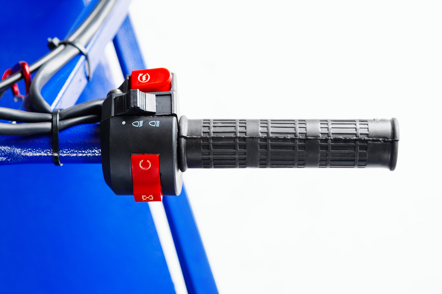 МОТОБУКСИРОВЩИК SNOW DOG 15 л.с. в Новомосковске