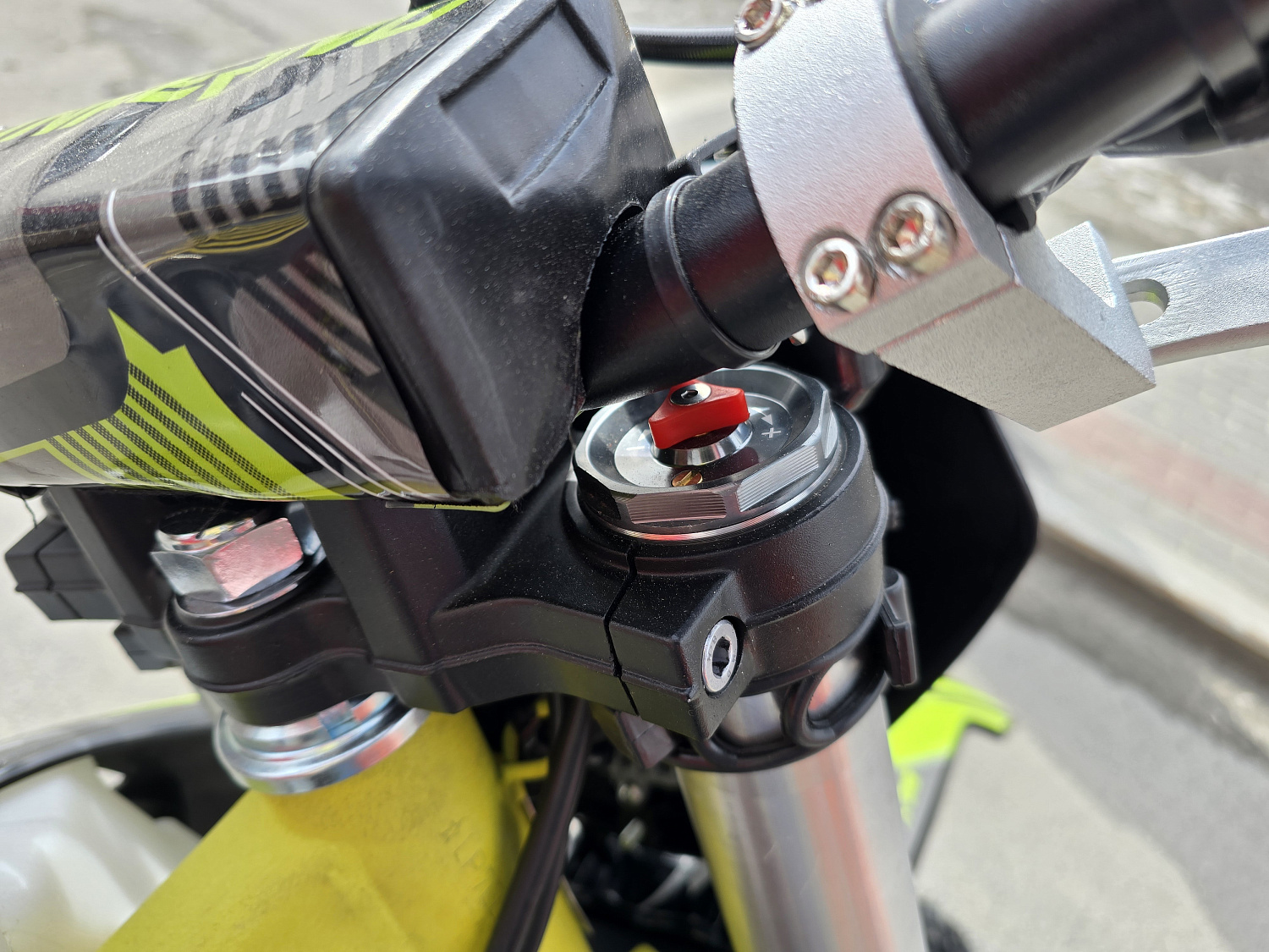 Кроссовый мотоцикл PROMAX INFERNO 380 (4 valves, 5 gears) в Новомосковске